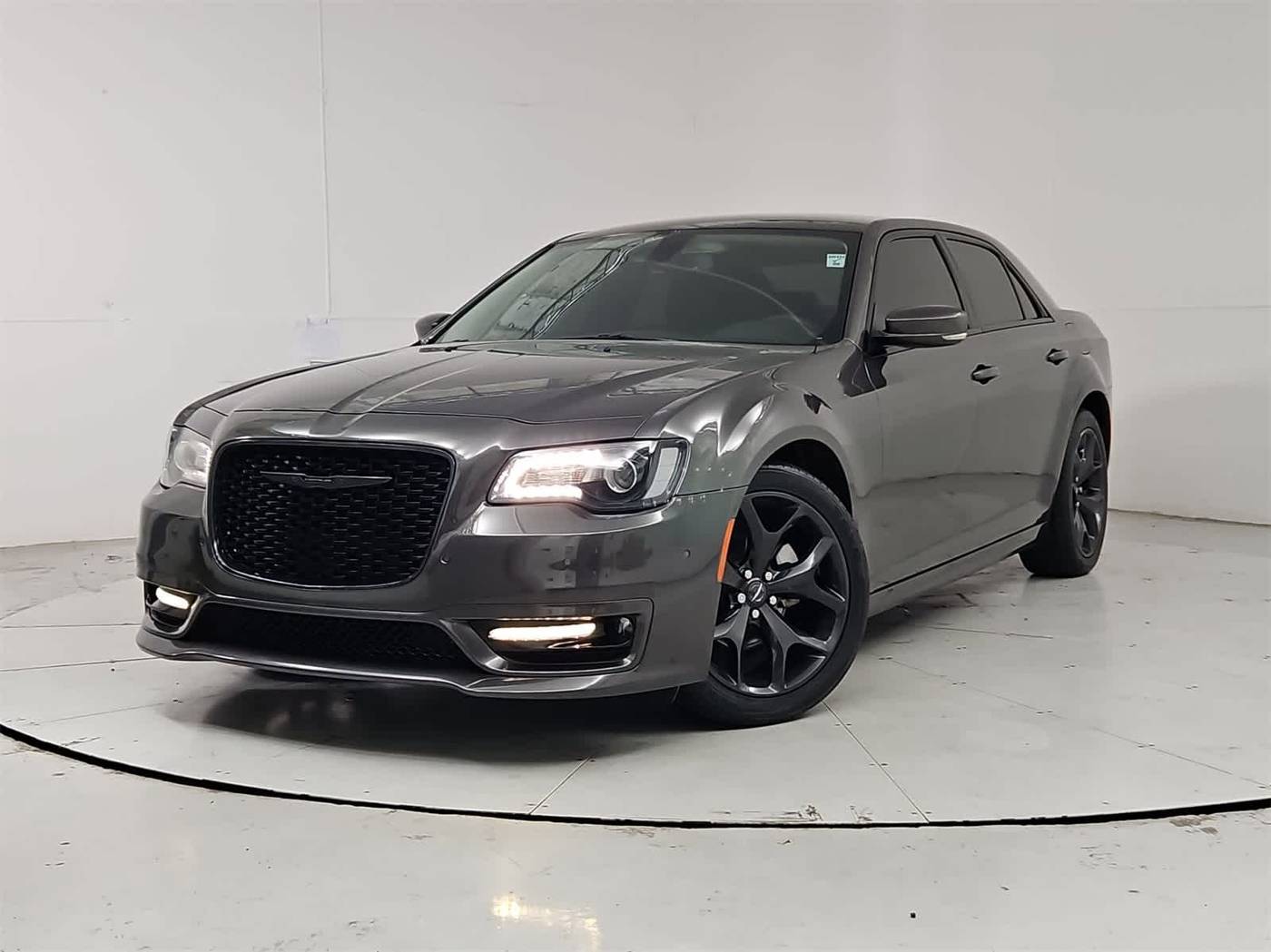 2022 Chrysler 300 Touring L — Sedan — 42,733 mi — Salem, OR