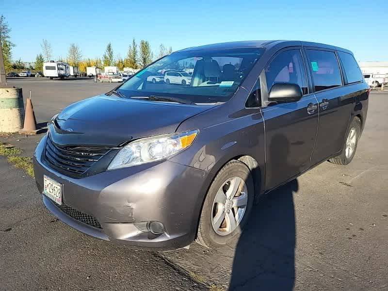 2016 Toyota Sienna L — Minivan — 84,680 mi — Salem, OR