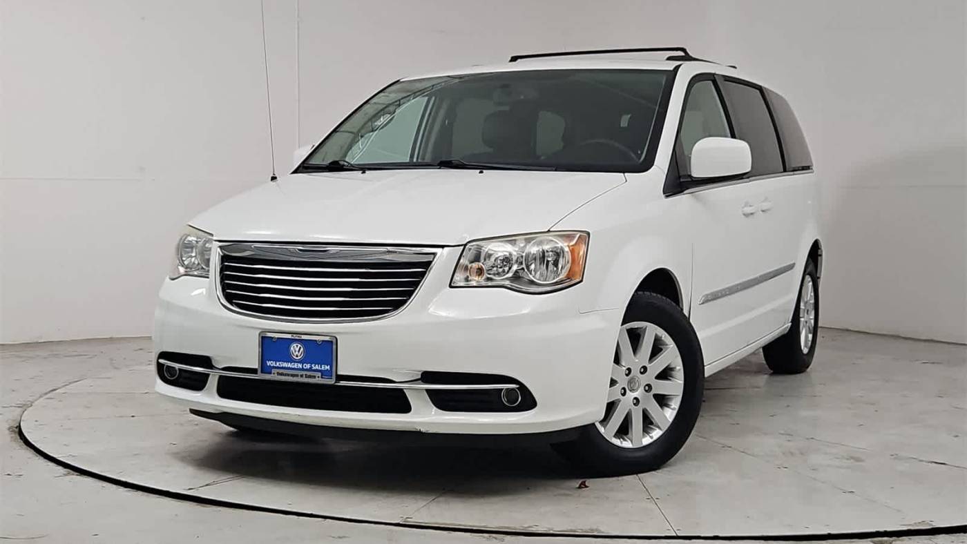 2014 Chrysler Town & Country Touring — Minivan — 123,078 mi — Salem, OR