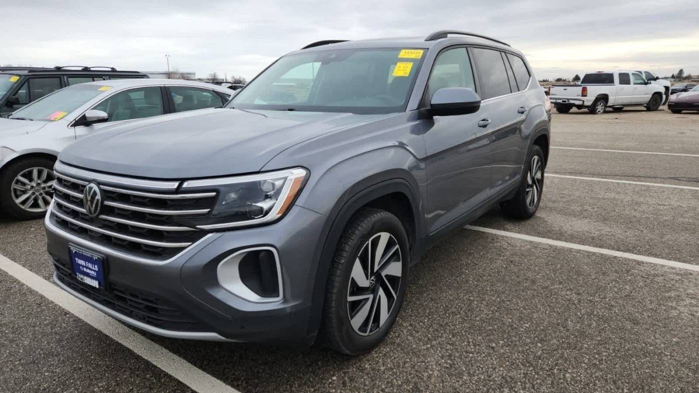 2024 Volkswagen Atlas SE with Technology — SUV — 22,198 mi — Salem, OR