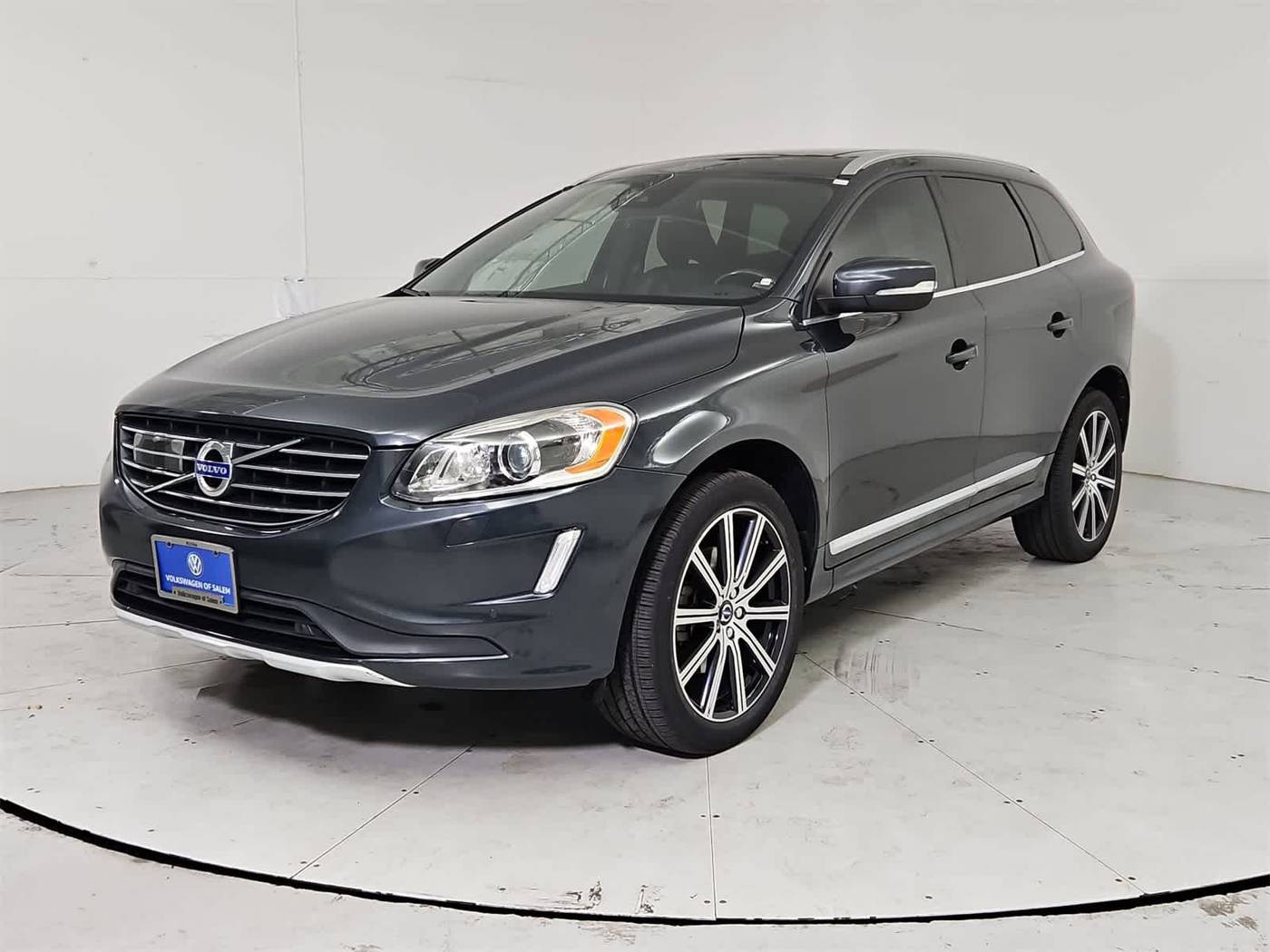 2015 Volvo XC60 T5 Drive-E Platinum — SUV — 134,948 mi — Salem, OR