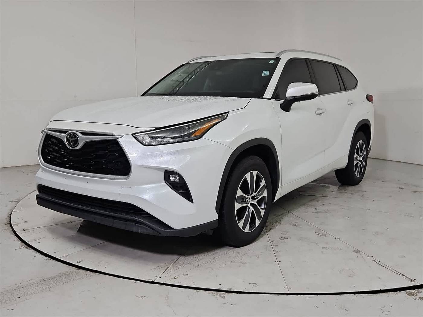 2022 Toyota Highlander XLE — SUV — 45,150 mi — Salem, OR