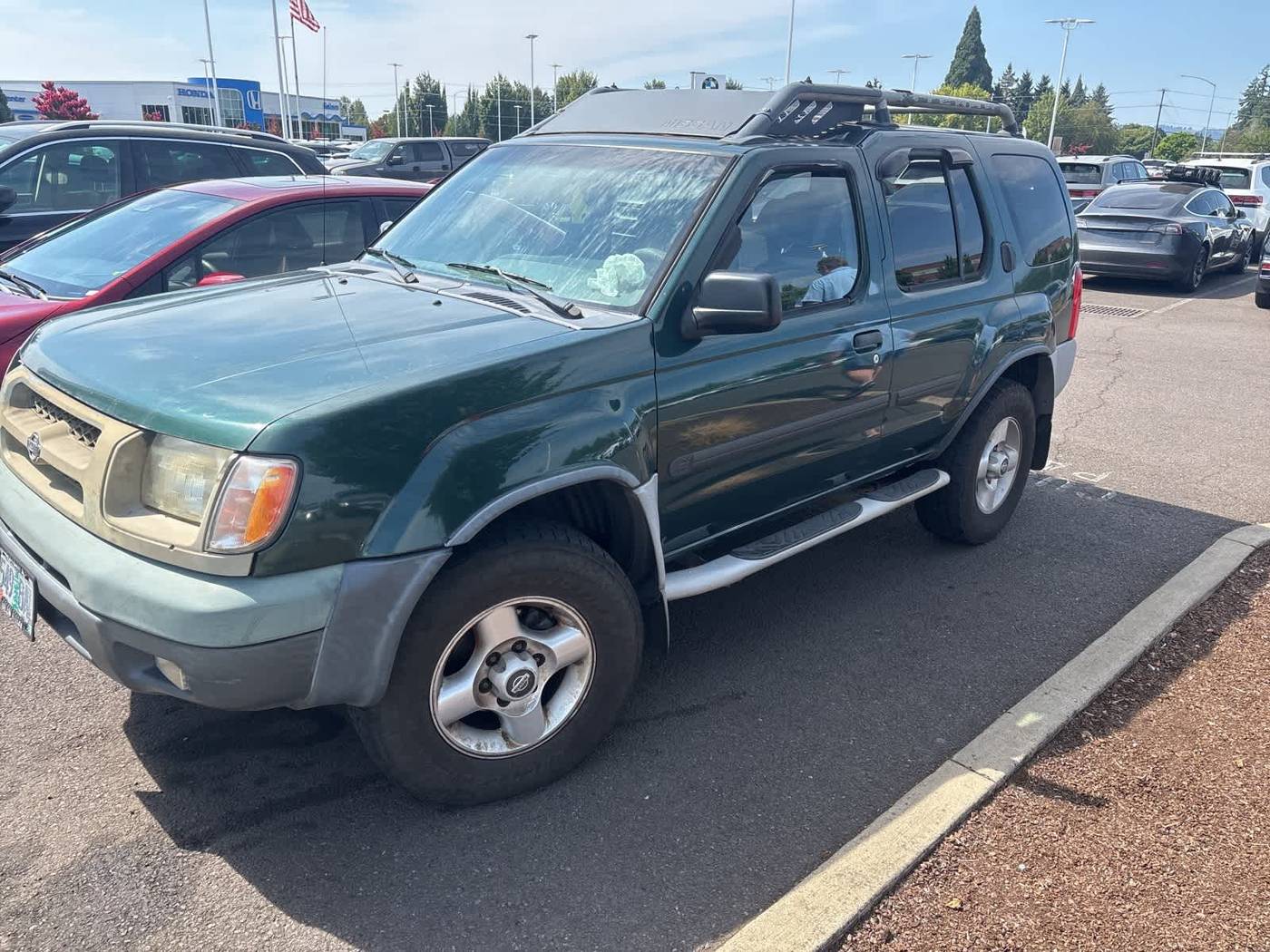 2001 Nissan Xterra SE — SUV — 196,379 mi — Salem, OR