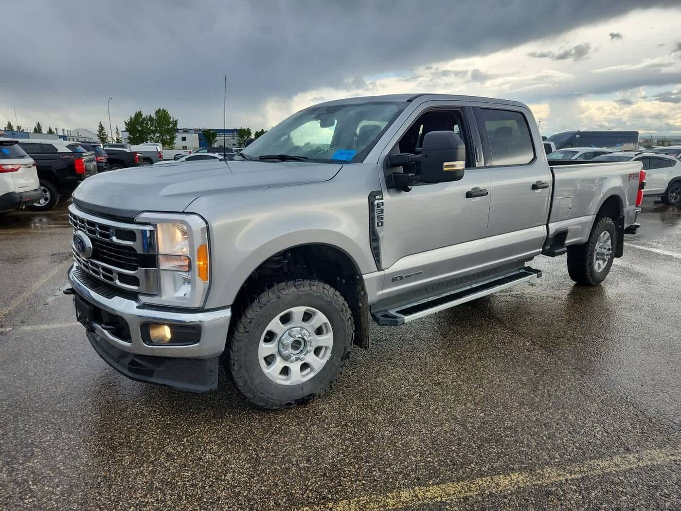 2023 Ford Super Duty F-350 XLT — Pickup Truck — 62,804 mi — Salem, OR