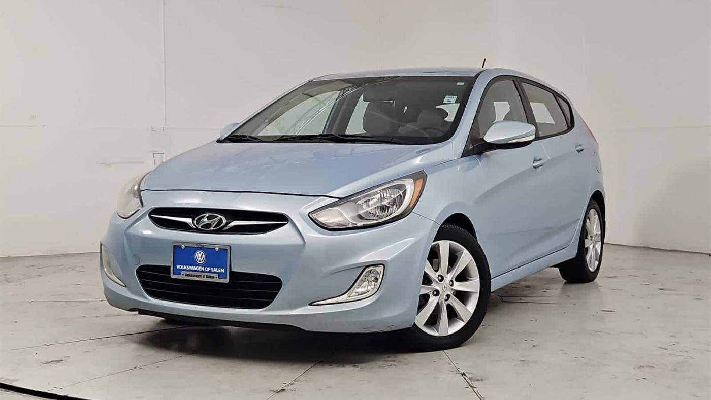 2013 Hyundai Accent SE — Hatchback — 86,897 mi — Salem, OR