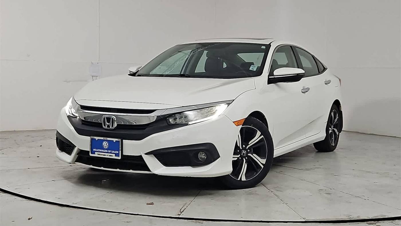 2017 Honda Civic Touring — Sedan — 117,561 mi — Salem, OR