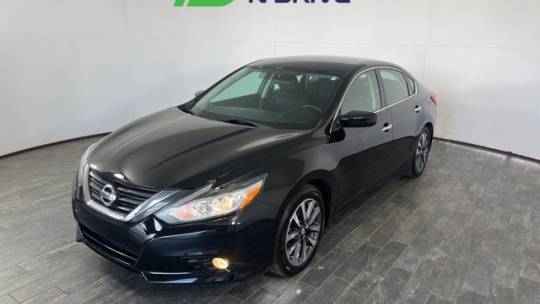 2017 Nissan Altima 2.5 SV — Sedan — 103,760 mi — Orlando, FL