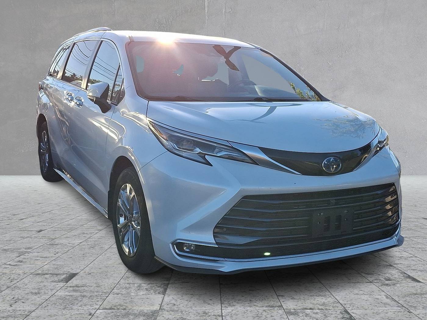2022 Toyota Sienna Platinum — Minivan — 53,354 mi — Marlton, NJ