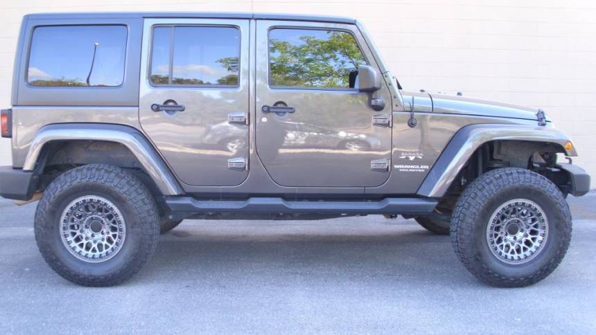 2016 Jeep Wrangler Sahara — SUV — 96,961 mi — San Antonio, TX