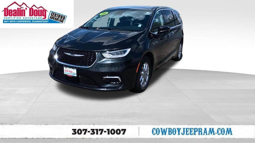 2023 Chrysler Pacifica Touring L — Minivan — 77,698 mi — Cheyenne, WY