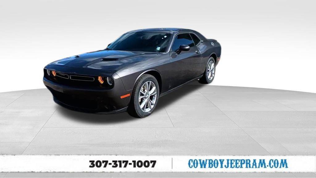2022 Dodge Challenger SXT — Coupe — 42,025 mi — Cheyenne, WY