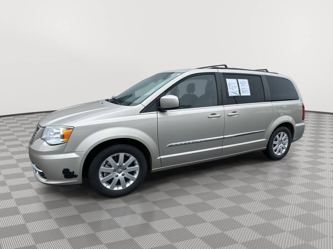 2016 Chrysler Town & Country Touring — Minivan — 109,919 mi — Joplin, MO