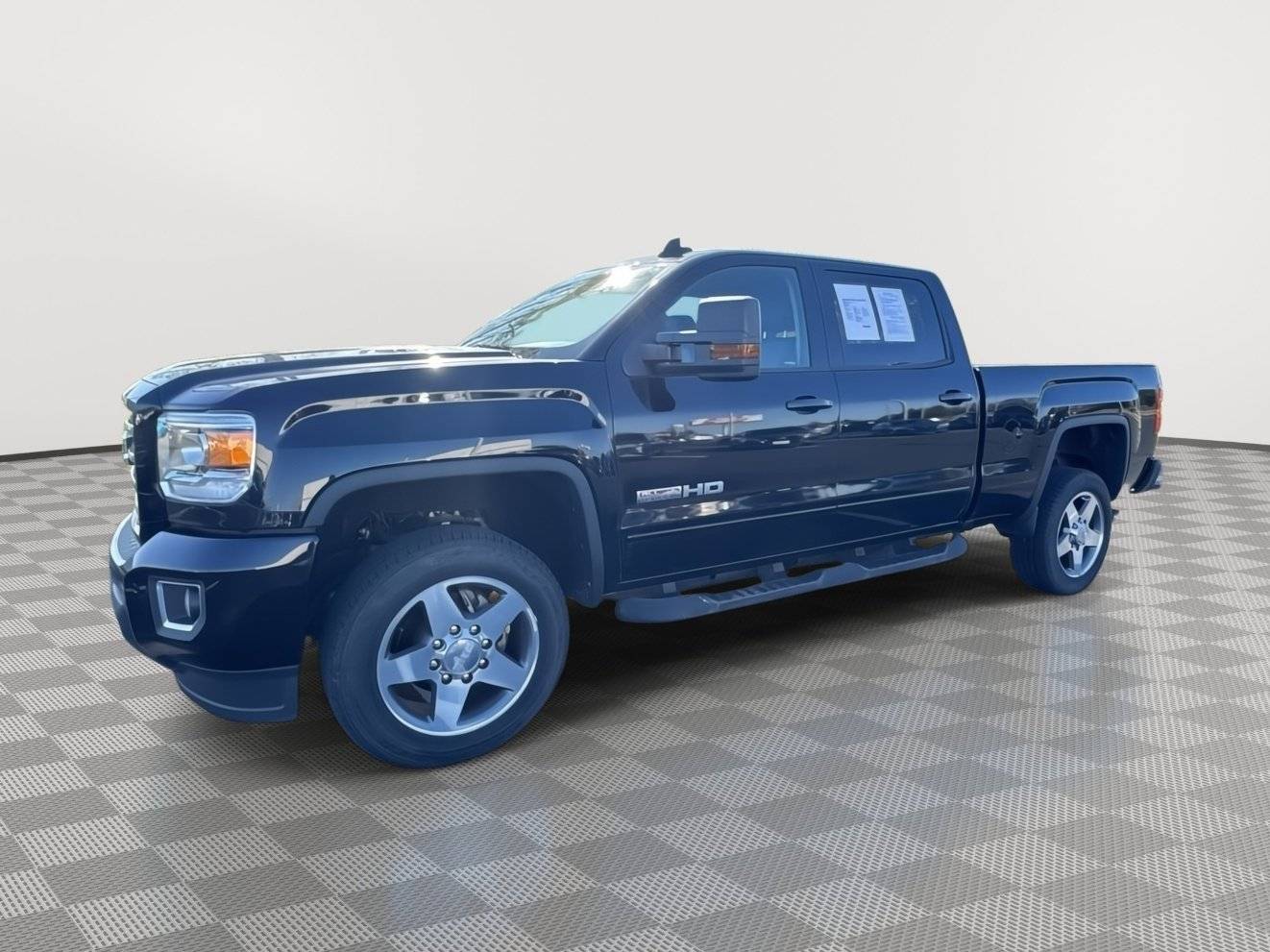 2018 GMC Sierra 2500HD SLT — Pickup Truck — 42,105 mi — Joplin, MO