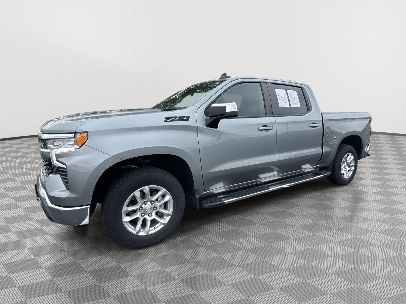 2023 Chevrolet Silverado 1500 LT — Pickup Truck — 15,340 mi — Joplin, MO