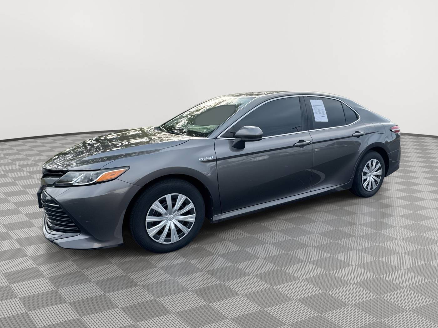 2020 Toyota Camry Hybrid LE — Sedan — 33,342 mi — Joplin, MO