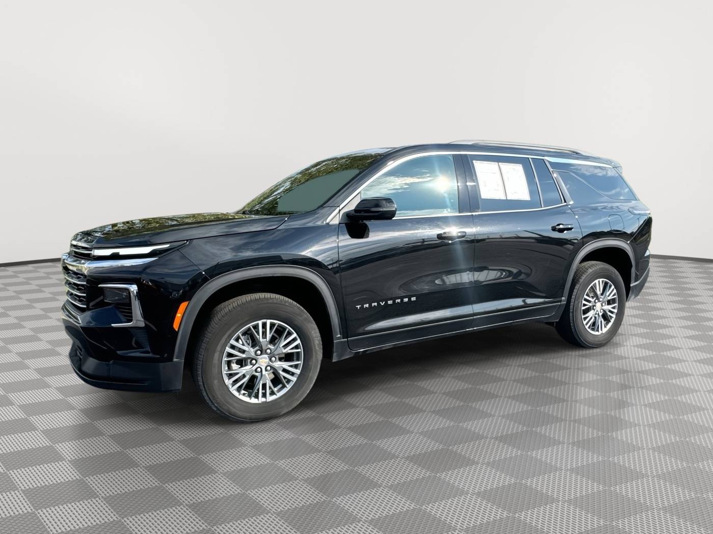 2025 Chevrolet Traverse LT — SUV — 27,136 mi — Joplin, MO