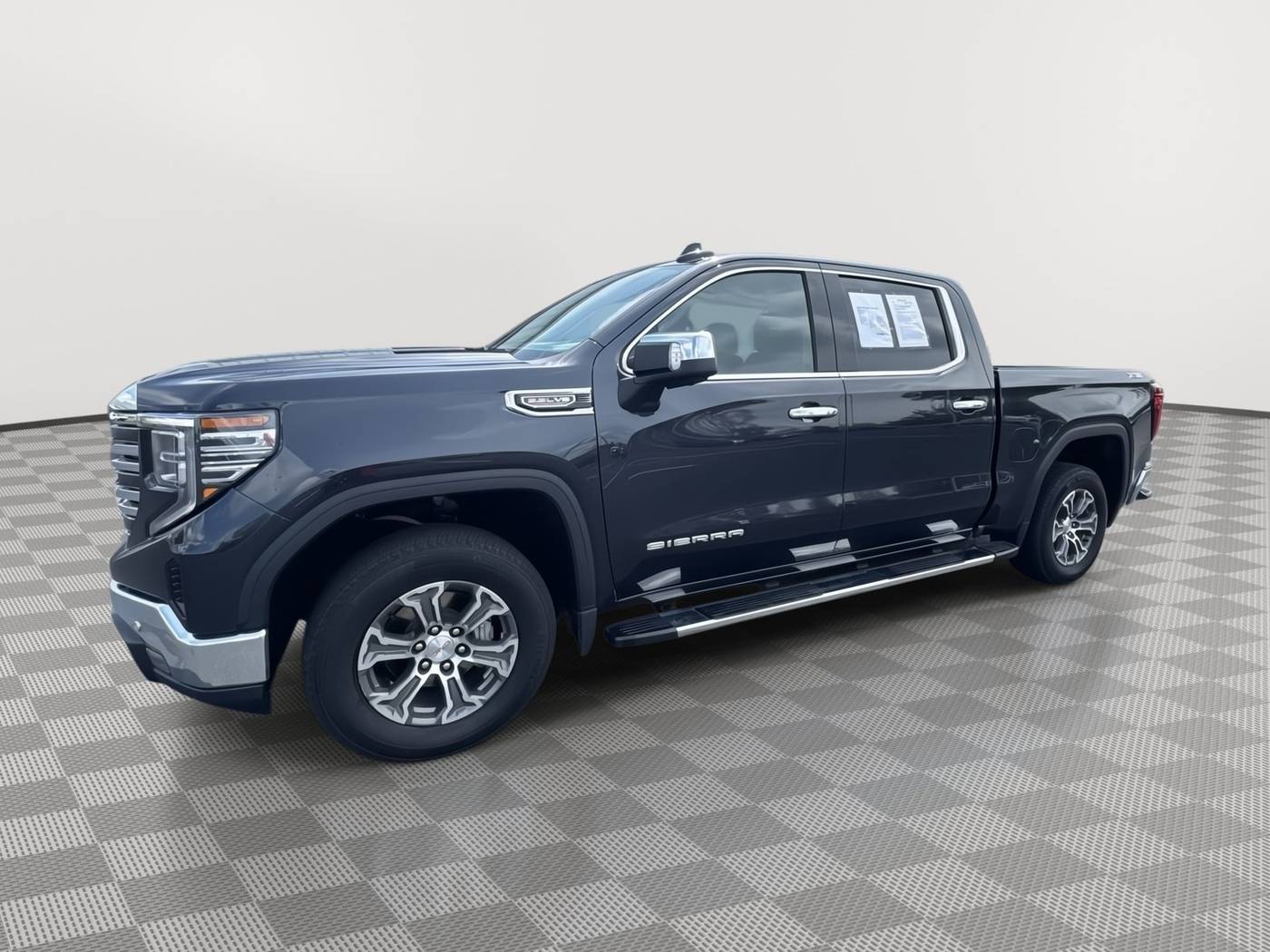 2022 GMC Sierra 1500 SLT — Pickup Truck — 62,764 mi — Joplin, MO
