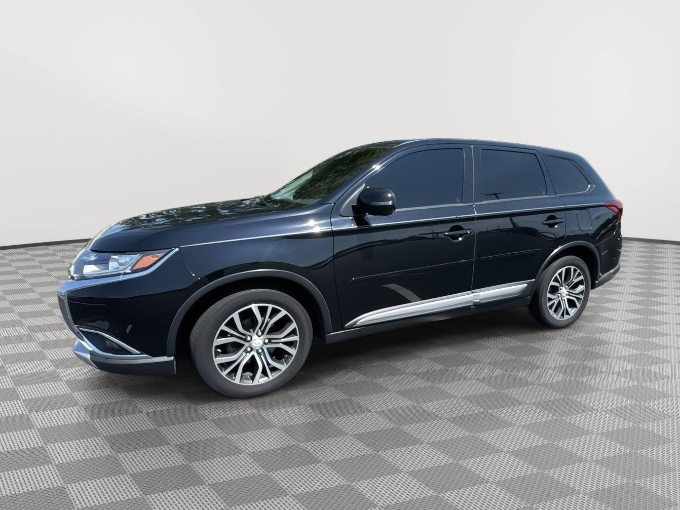 2016 Mitsubishi Outlander SE — SUV — 110,017 mi — Joplin, MO