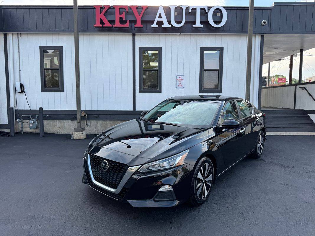 2022 Nissan Altima SV — Sedan — 123,793 mi — Denver, CO