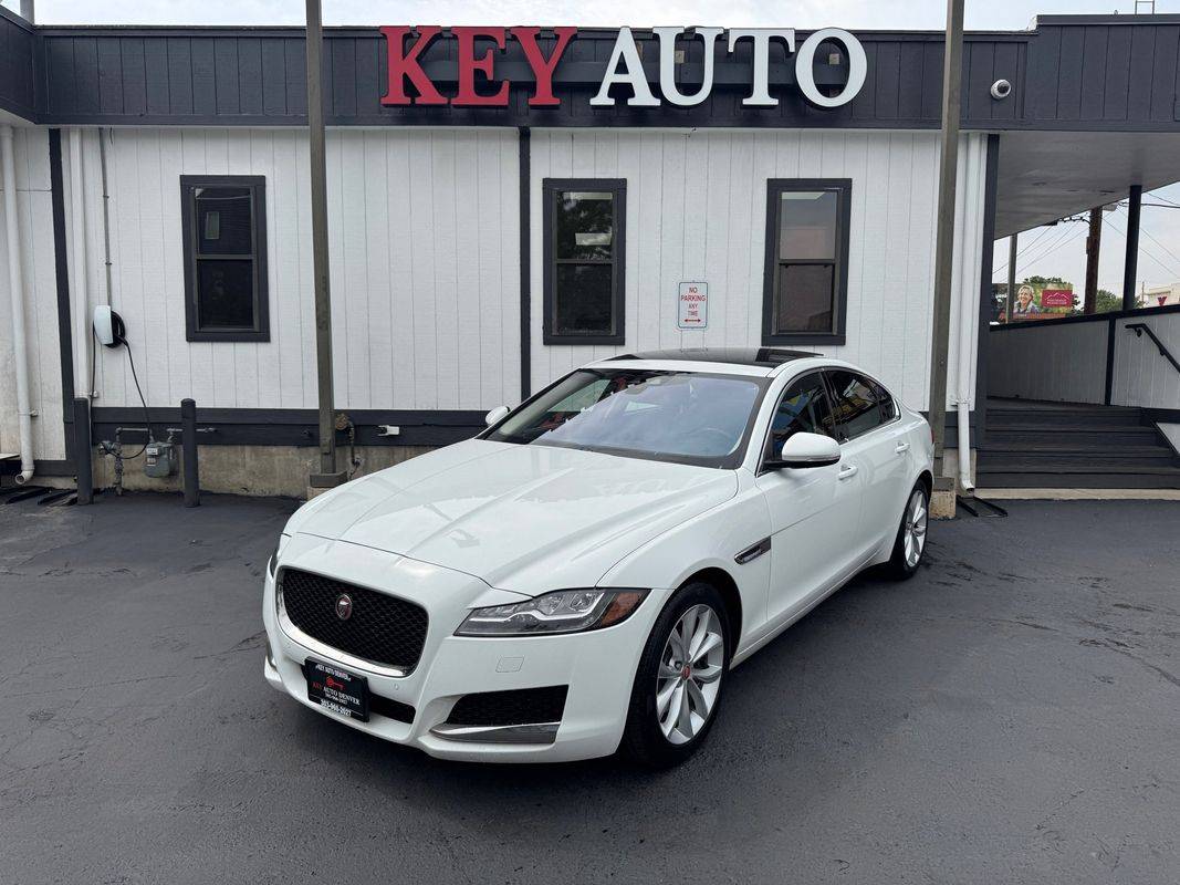 2018 Jaguar XF Premium