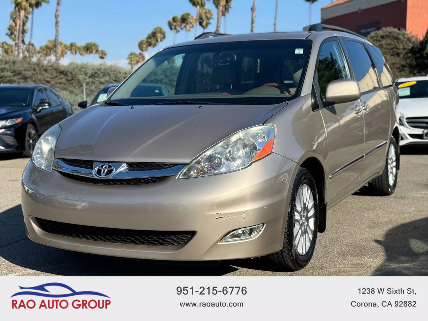 2008 Toyota Sienna XLE Limited — Minivan — 112,095 mi — Corona, CA