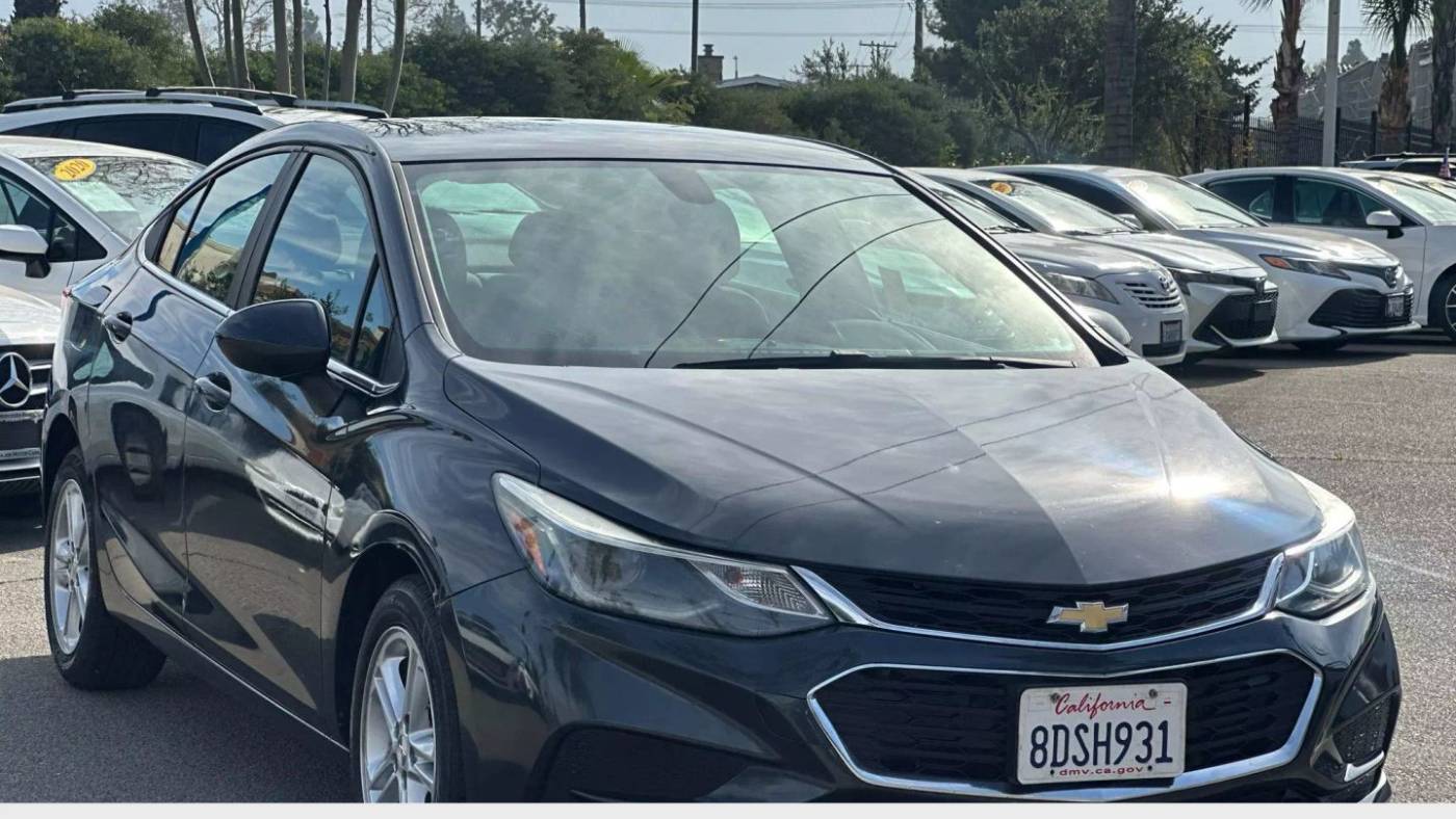 2018 Chevrolet Cruze LT — Sedan — 84,788 mi — Corona, CA