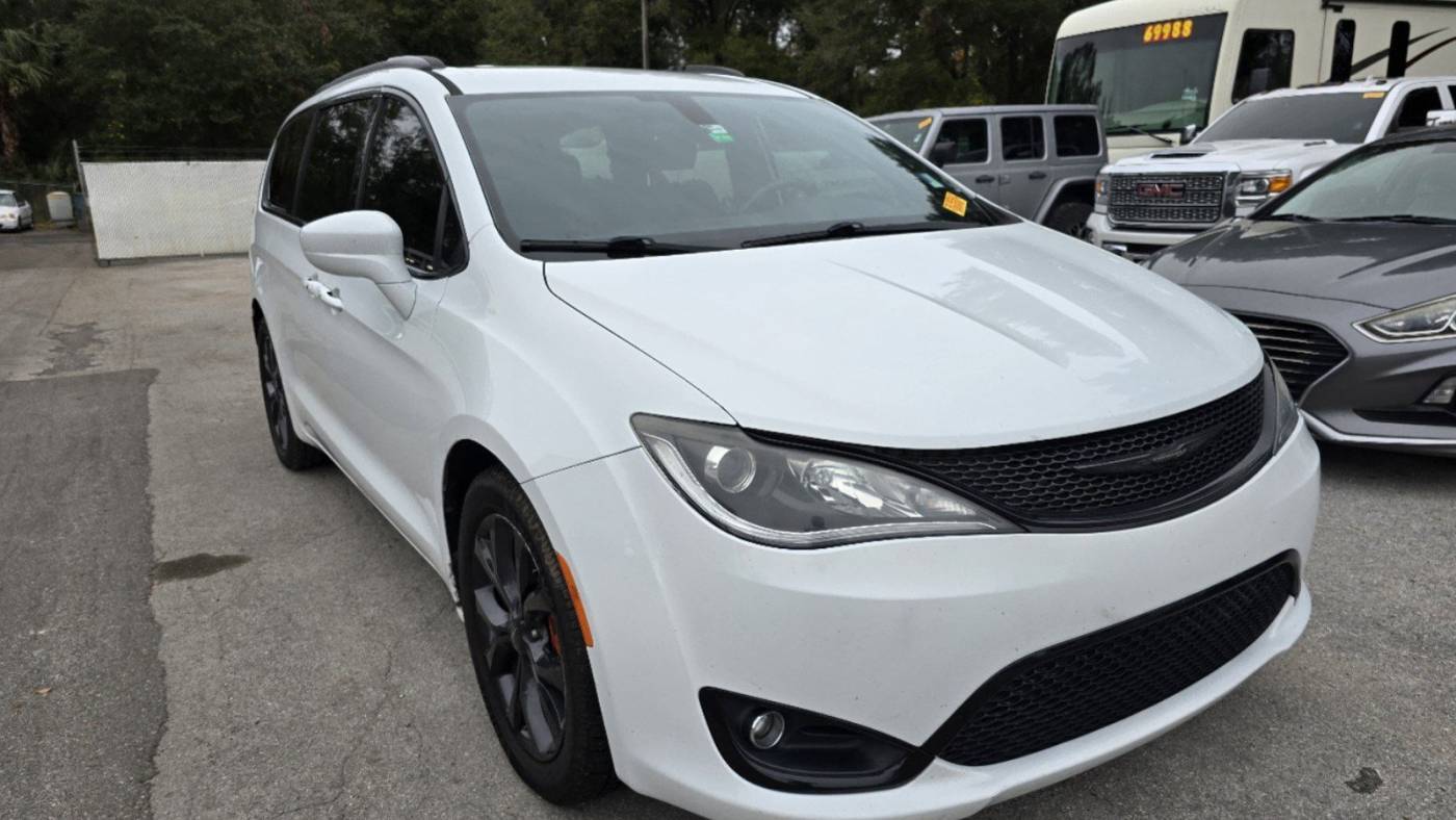 2019 Chrysler Pacifica Touring L Plus — Minivan — 88,182 mi — Deland, FL