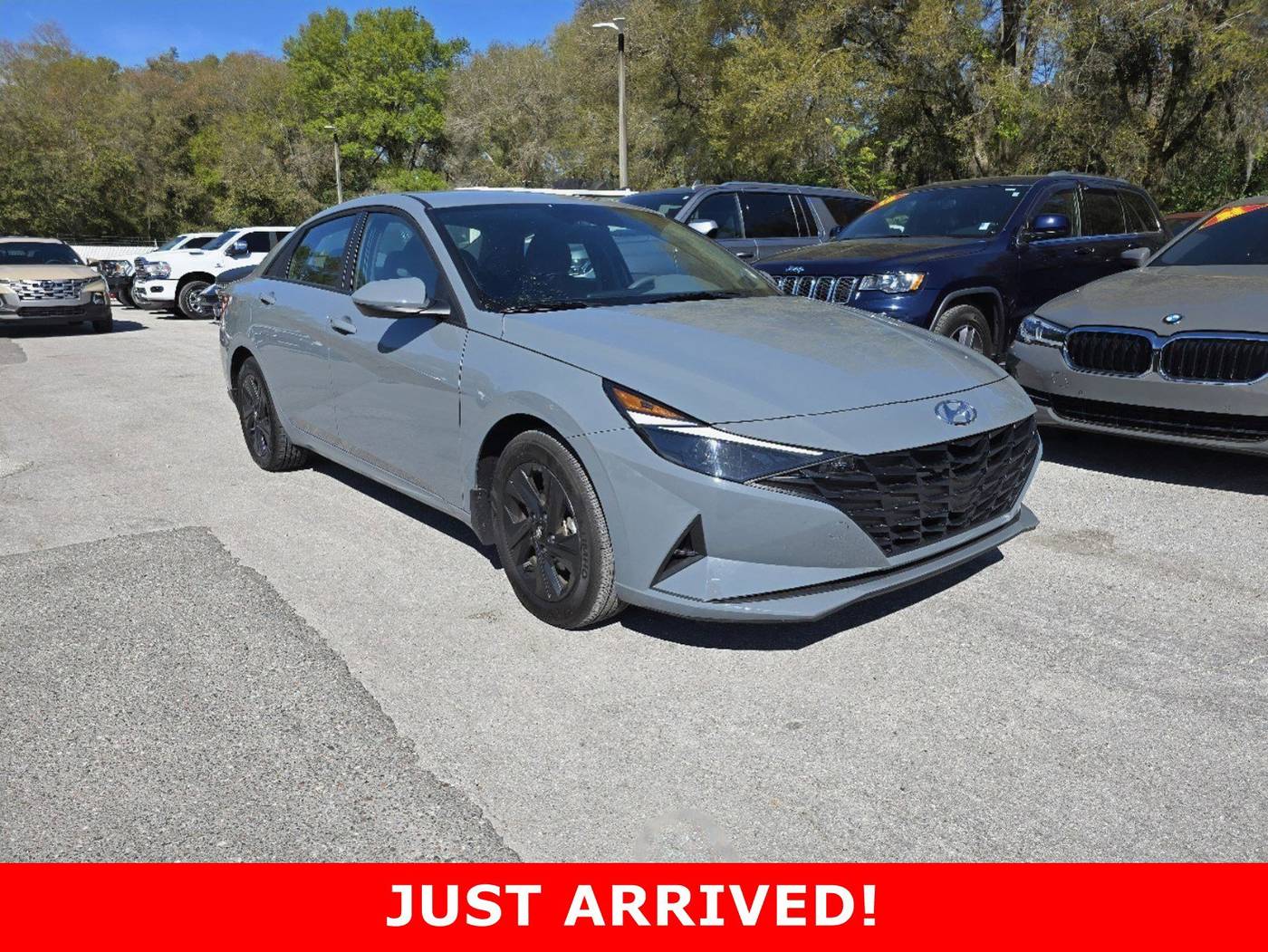 2022 Hyundai Elantra SEL — Sedan — 9,567 mi — Deland, FL