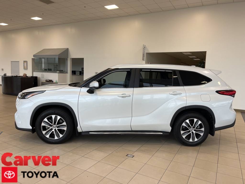 2023 Toyota Highlander Hybrid XLE — SUV — 102,339 mi — Taylorsville, IN
