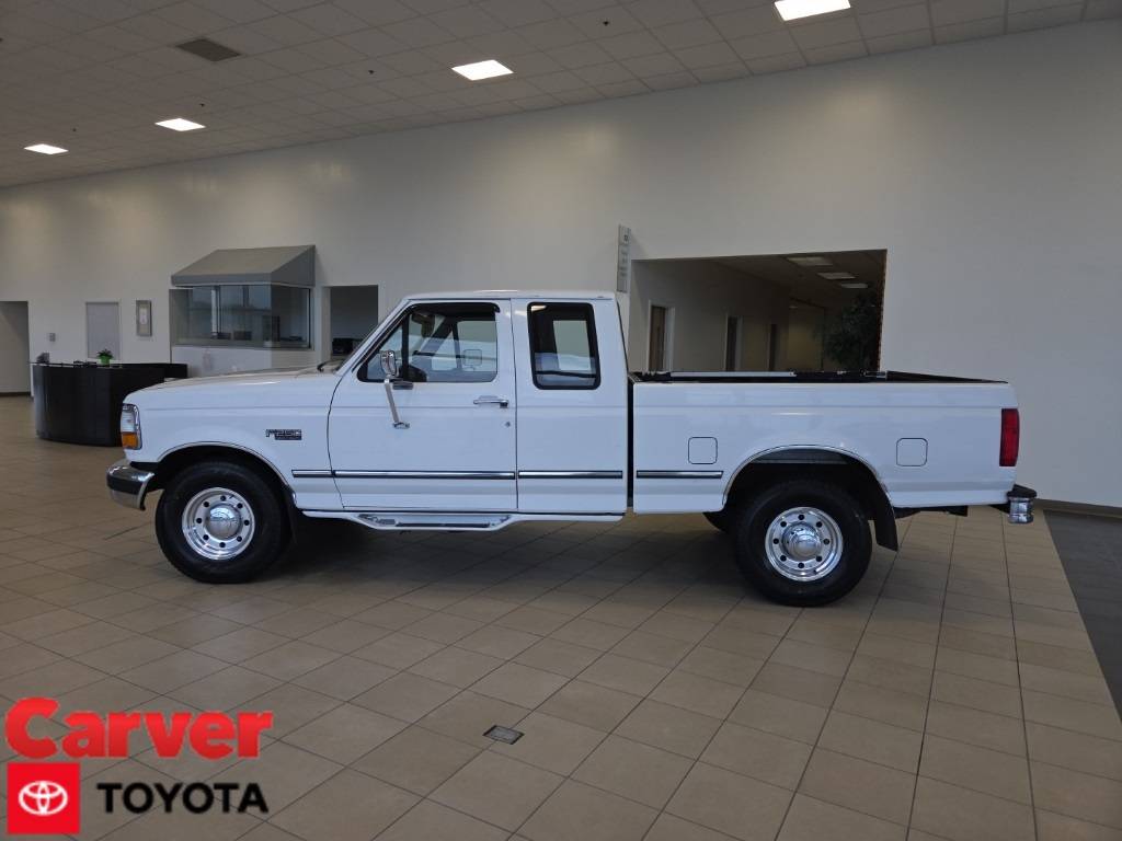1997 Ford Super Duty F-250 HD — Pickup Truck — 138,967 mi — Taylorsville, IN