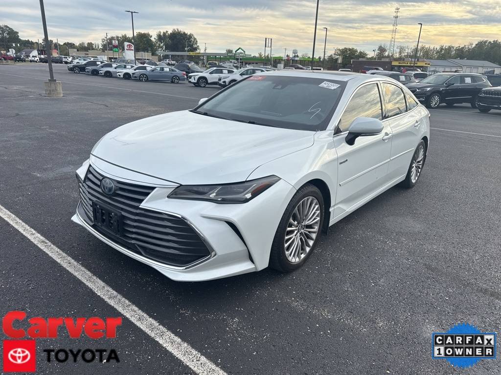 2020 Toyota Avalon Hybrid Limited — Sedan — 122,857 mi — Taylorsville, IN