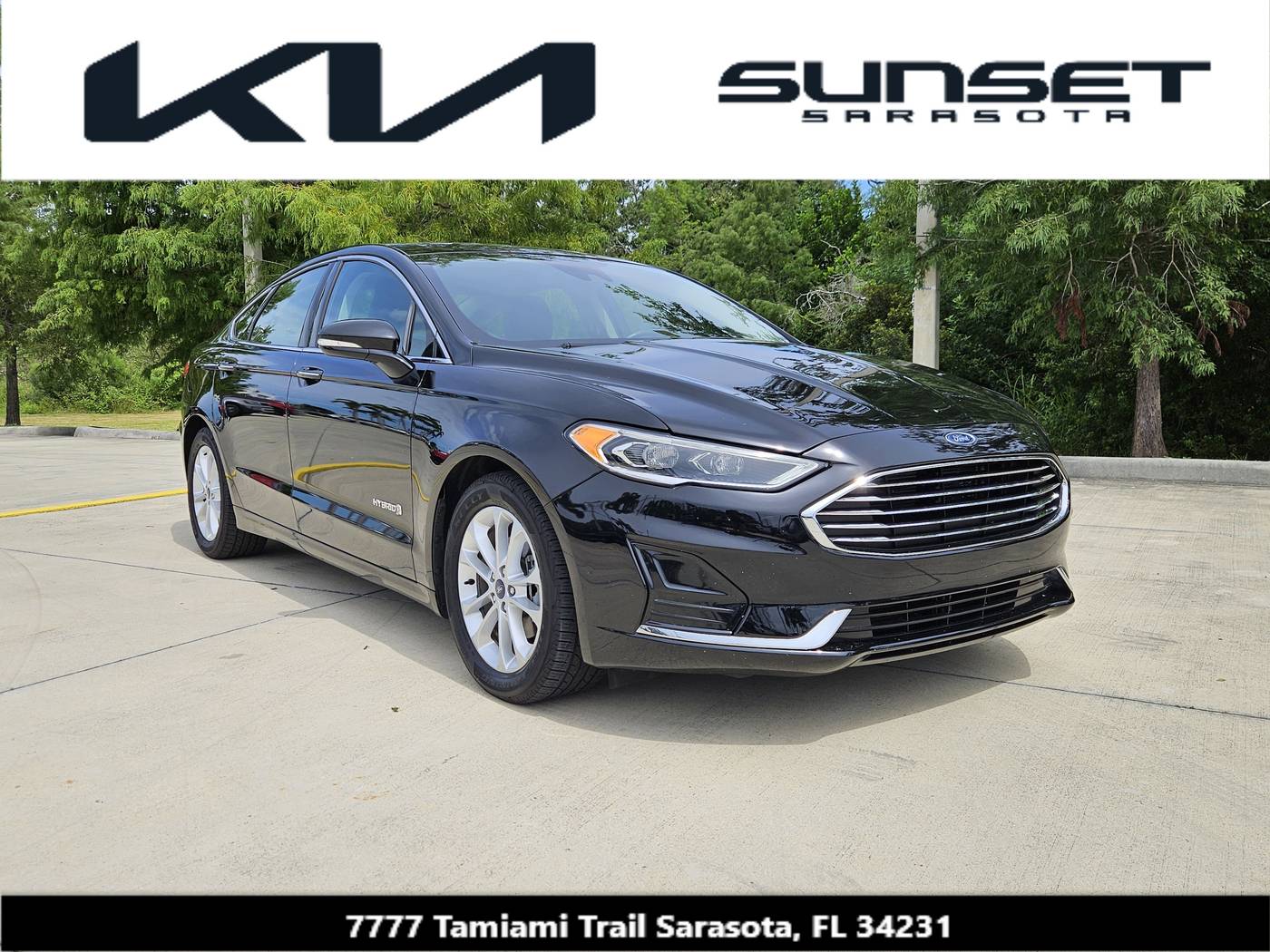 2019 Ford Fusion Hybrid SEL — Sedan — 43,108 mi — Sarasota, FL