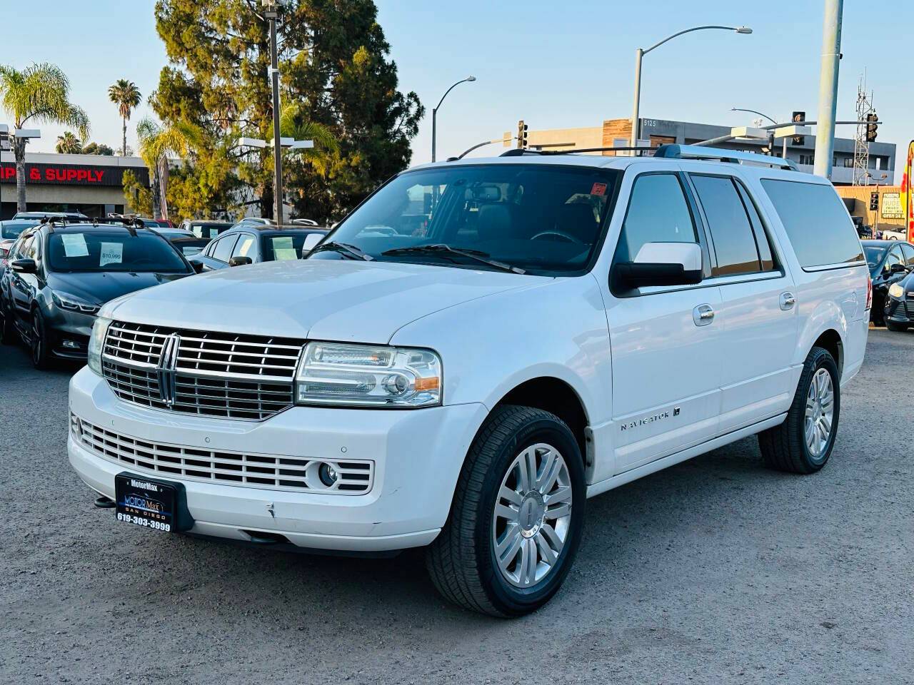 2012 Lincoln Navigator Standard — SUV — 137,245 mi — San Diego, CA