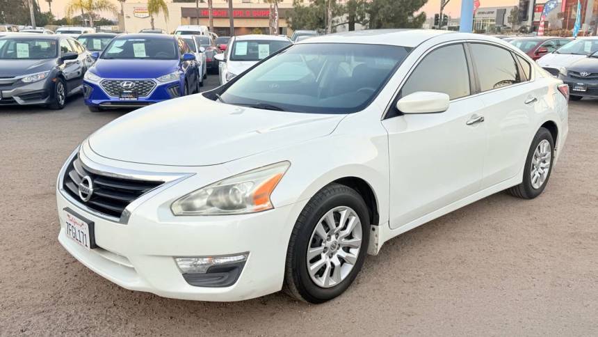 2014 Nissan Altima 2.5 S — Sedan — 125,412 mi — San Diego, CA
