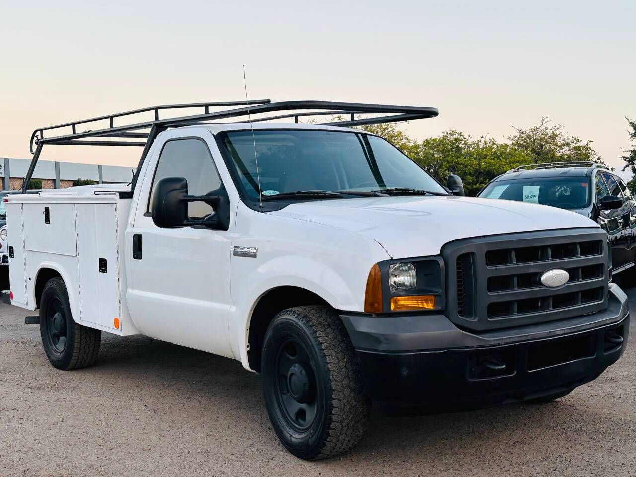 2005 Ford Super Duty F-350 XL — Pickup Truck — 190,198 mi — San Diego, CA