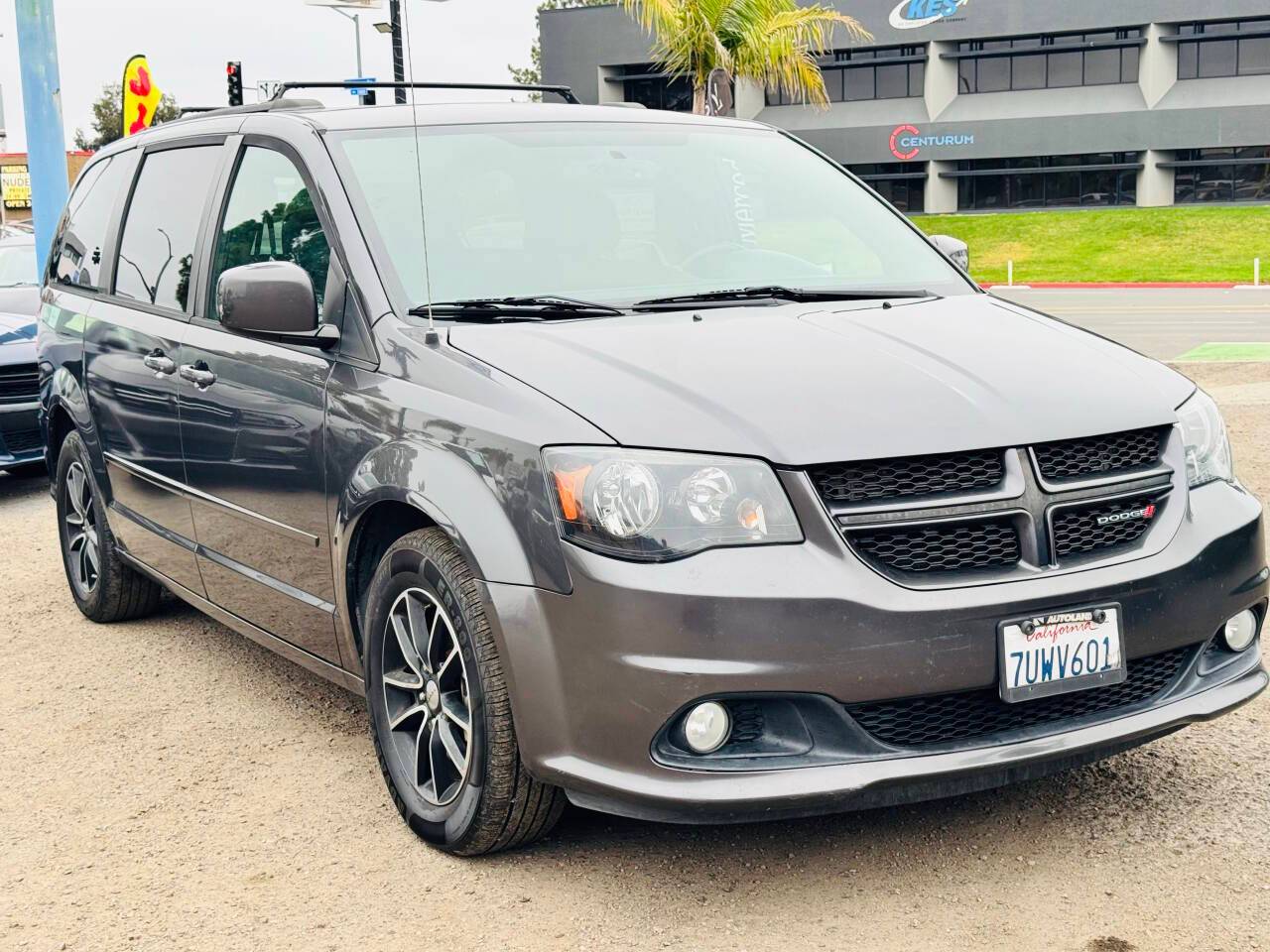 2017 Dodge Grand Caravan GT — Minivan — 112,941 mi — San Diego, CA