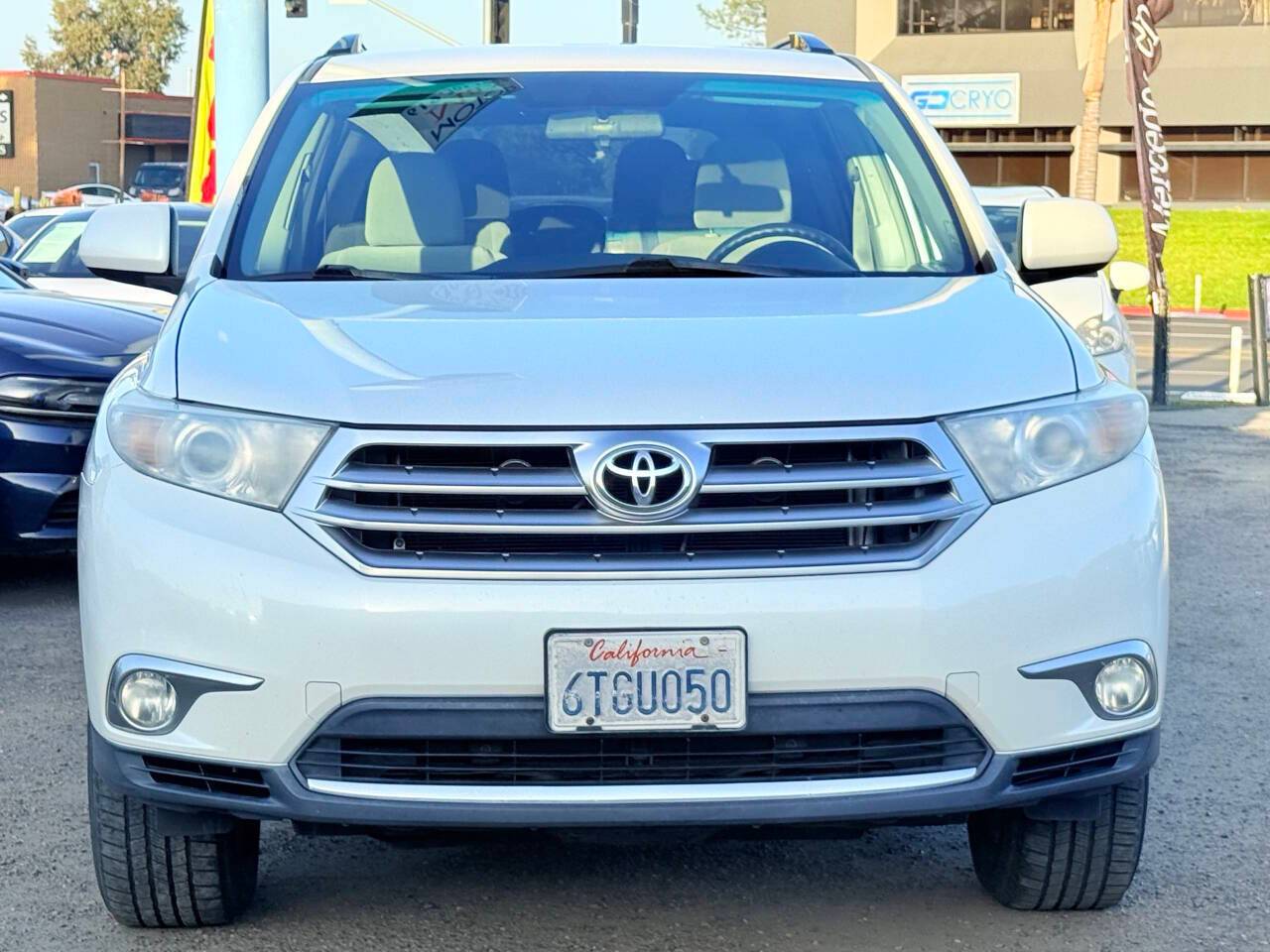 2012 Toyota Highlander SE V6 — SUV — 163,001 mi — San Diego, CA