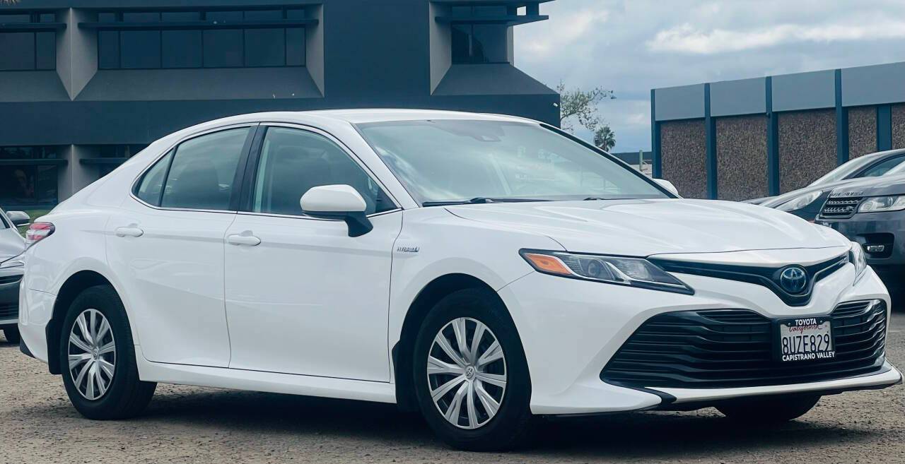 2020 Toyota Camry Hybrid LE — Sedan — 120,420 mi — San Diego, CA