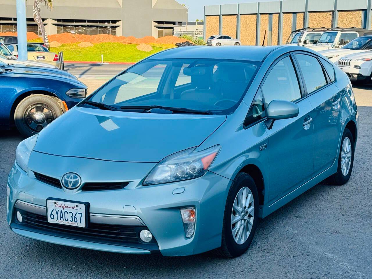 2012 Toyota Prius Advanced — Hatchback — 145,252 mi — San Diego, CA