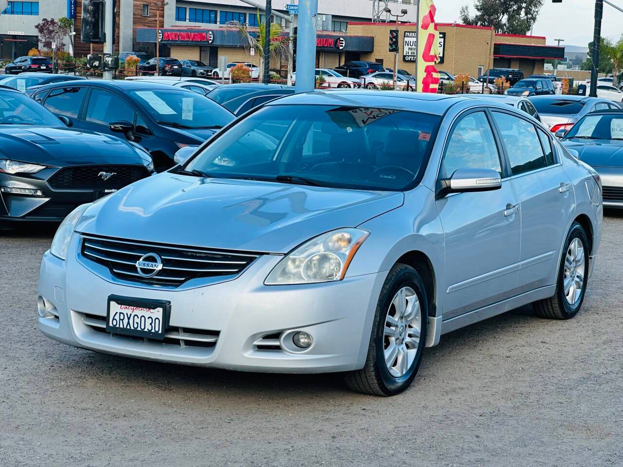 2011 Nissan Altima 2.5 SL — Sedan — 122,834 mi — San Diego, CA