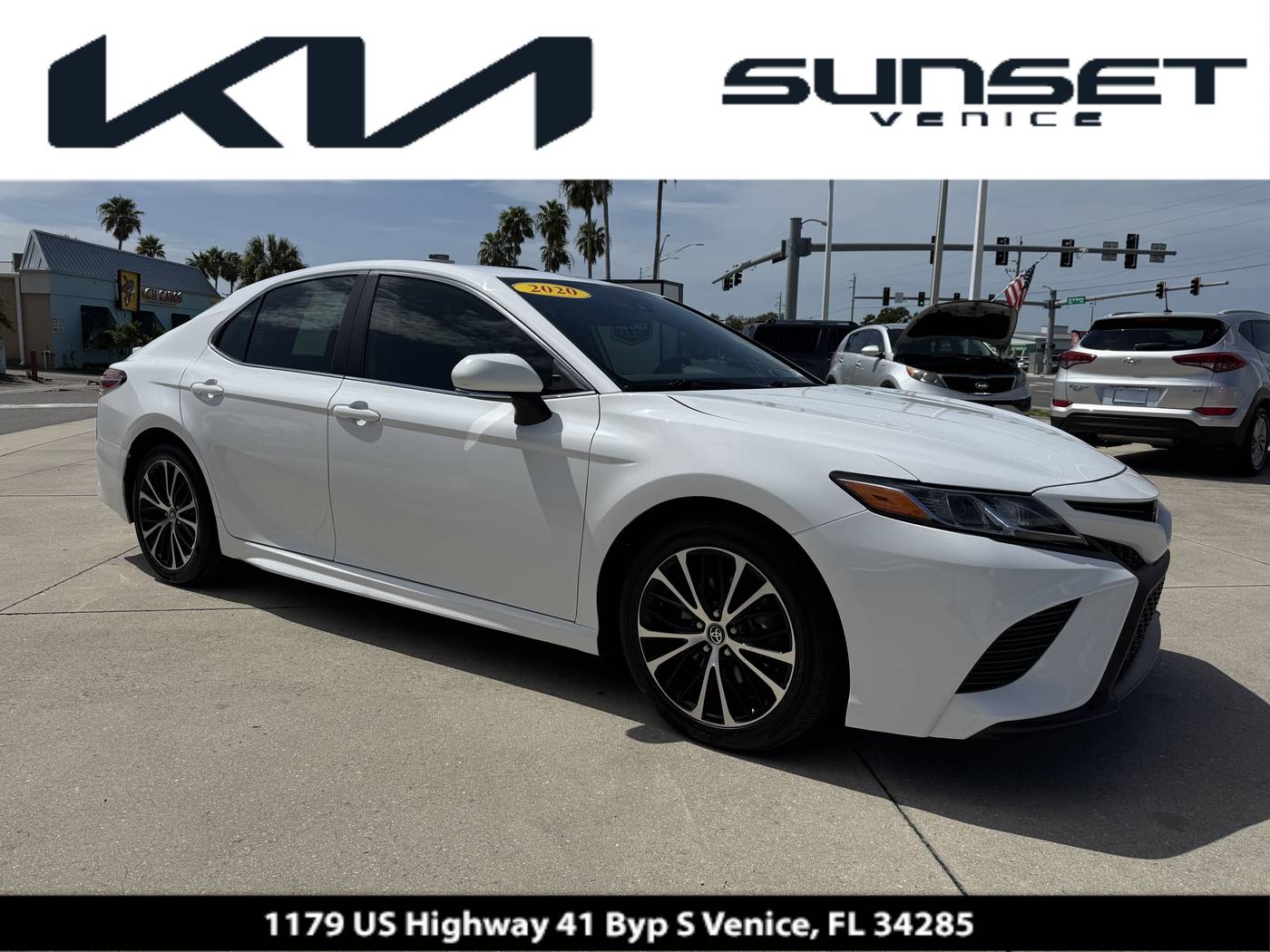 2020 Toyota Camry SE — Sedan — 39,868 mi — Venice, FL