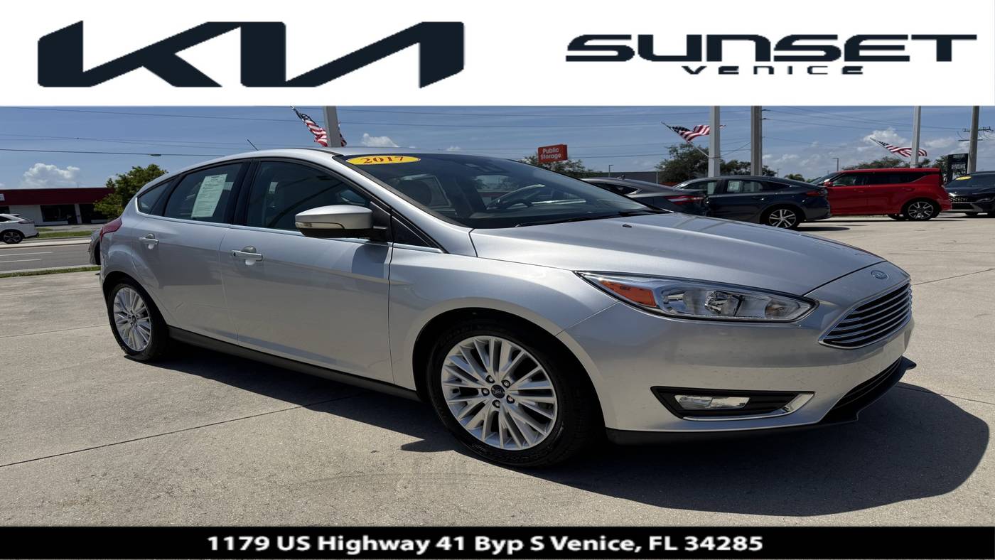 2017 Ford Focus Titanium — Hatchback — 44,445 mi — Venice, FL