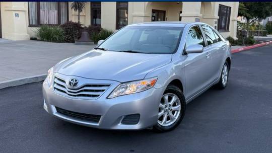 2011 Toyota Camry LE — Sedan — 75,450 mi — Daly City, CA