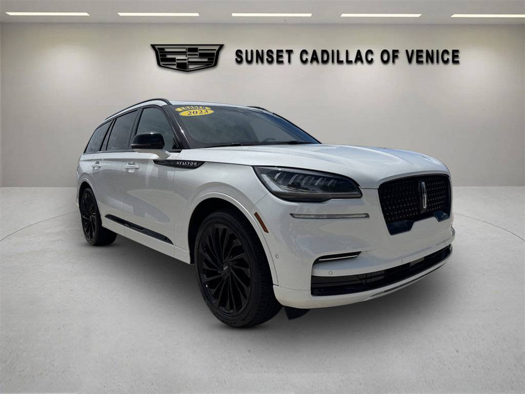 2023 Lincoln Aviator Reserve — SUV — 11,877 mi — Venice, FL