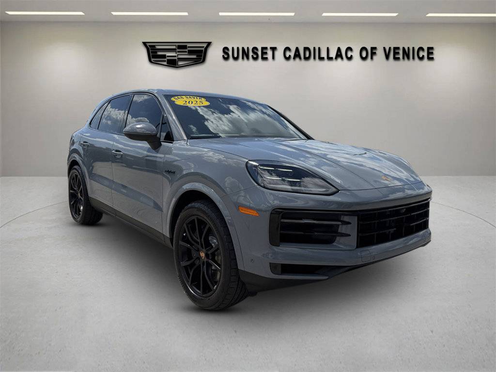 2025 Porsche Cayenne E-Hybrid