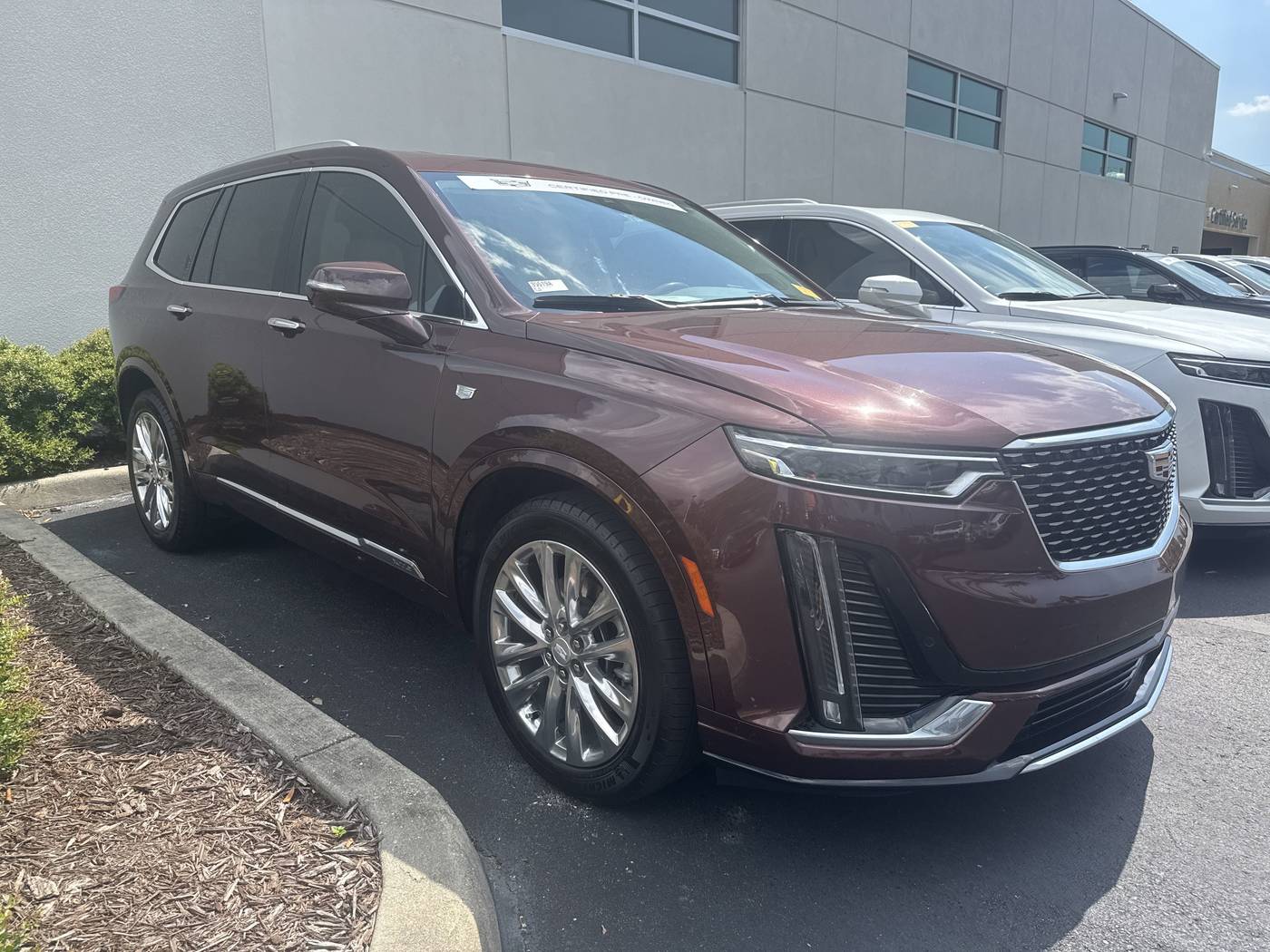 2023 Cadillac XT6 Premium Luxury — SUV — 25,000 mi — Sarasota, FL