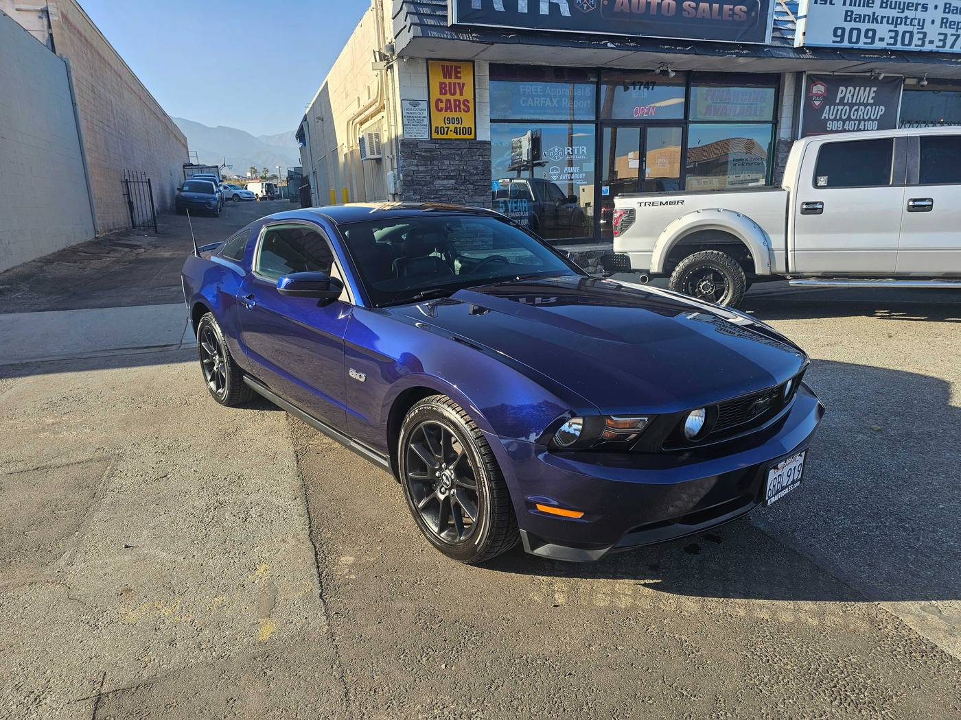 2011 Ford Mustang GT Premium