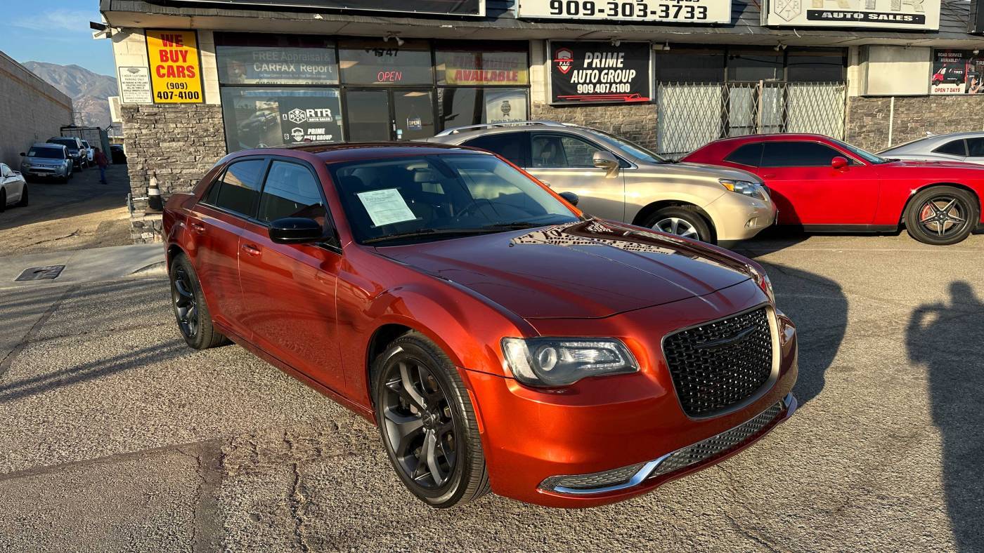 2020 Chrysler 300 Touring — Sedan — 103,600 mi — Upland, CA
