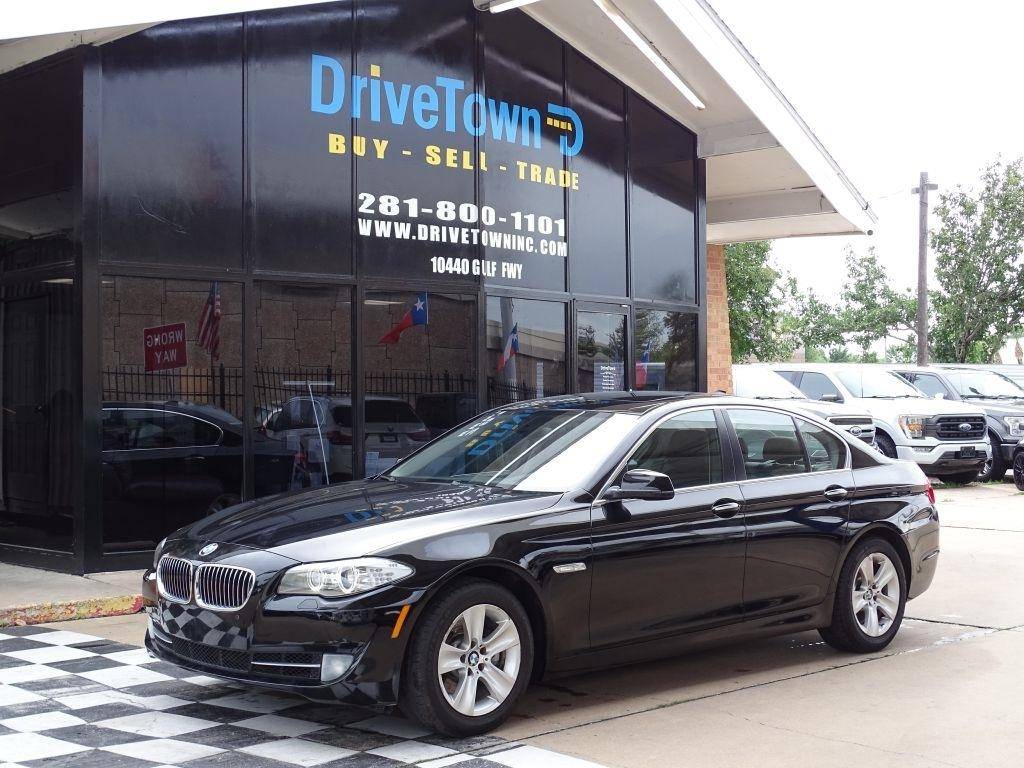 2013 BMW 5 Series 528i