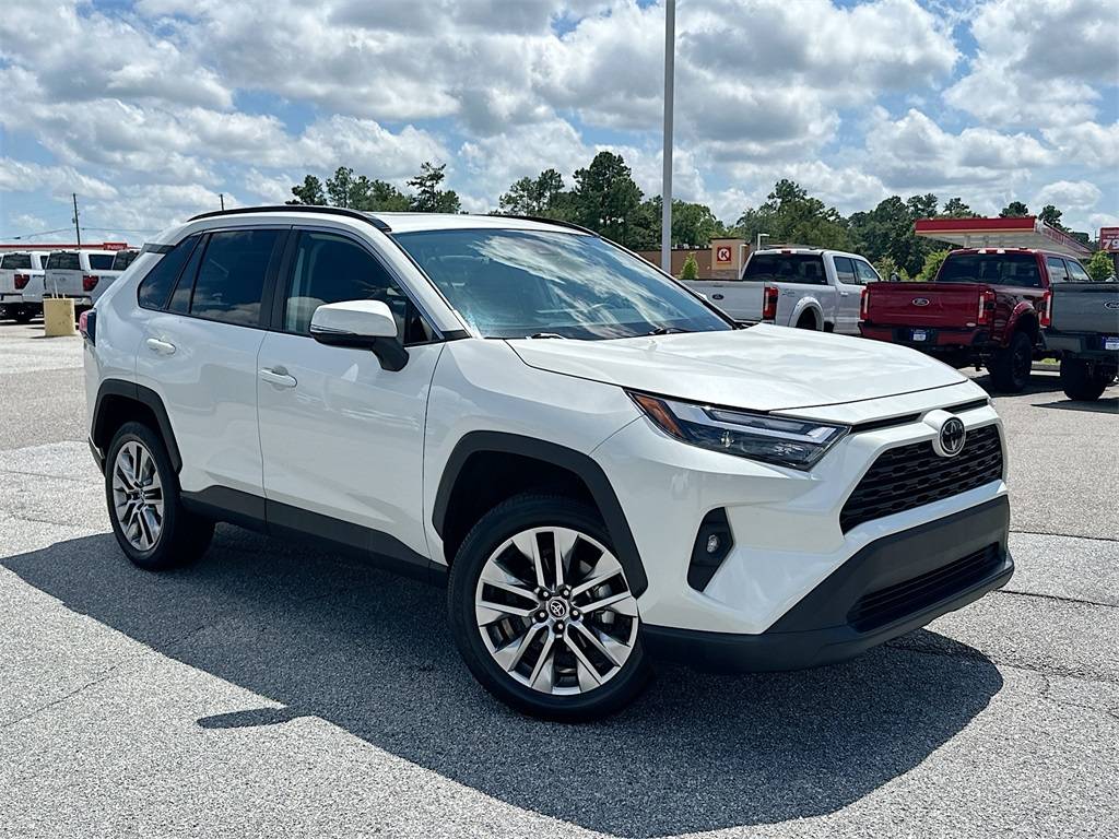 2022 Toyota RAV4 XLE Premium — SUV — 22,105 mi — Augusta, GA